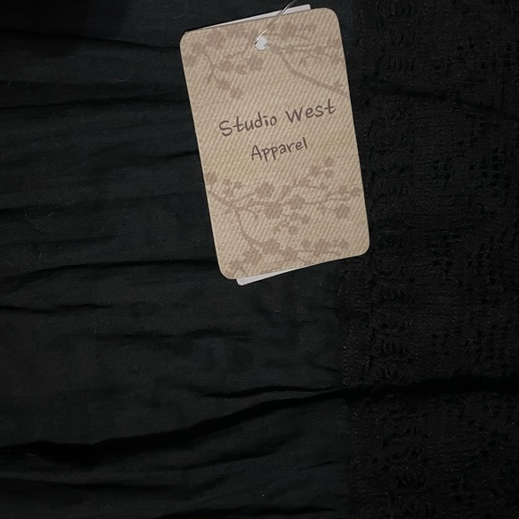 Studio West Apparel Women’s Sz Small Long Maxi Black Bohemian Skirt - Picture 3 of 5